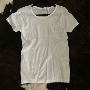 White lululemon shirt
